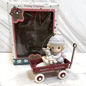 *2000* Precious Moments & Radio Flyer Christmas Ornament with Real Working Wagon